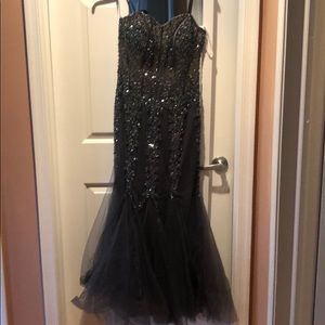 ⭐️WORN ONCE⭐️ Jovani gown